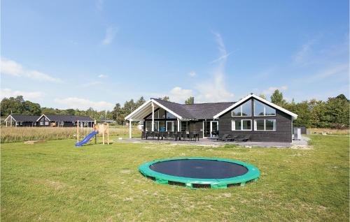 Cozy Home In Vejby With Sauna — 5-Star Luxury Hotel in None, Denmark