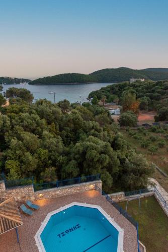 Villa Rodanthi Sivota — 4-Star Luxury Hotel in Igoumenitsa, Greece