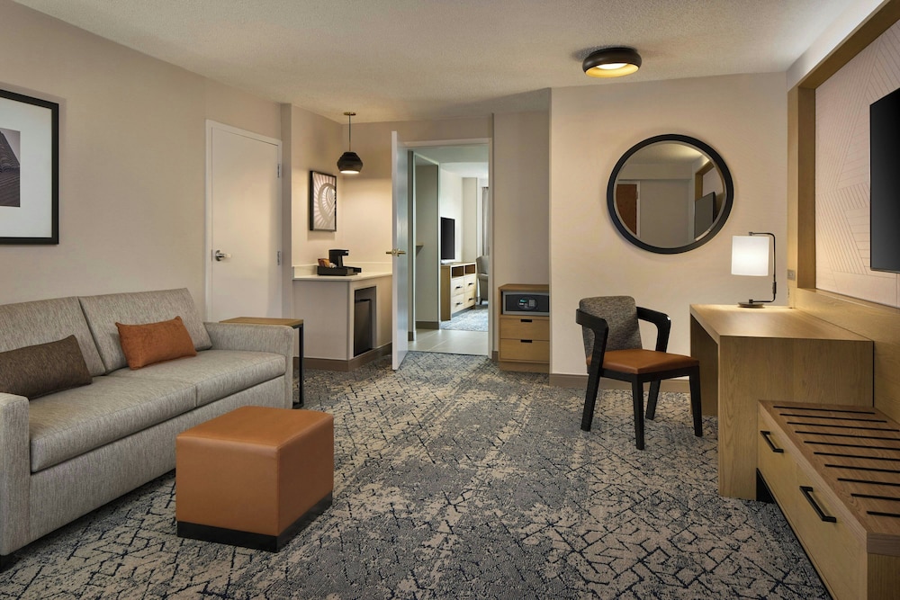 Sheraton Suites Chicago O'Hare - photo 30