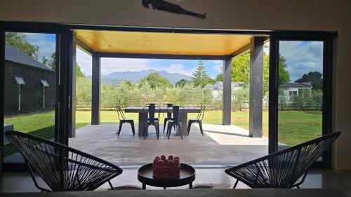 Pirongia Views - carbon neutral hotel in Unknown City