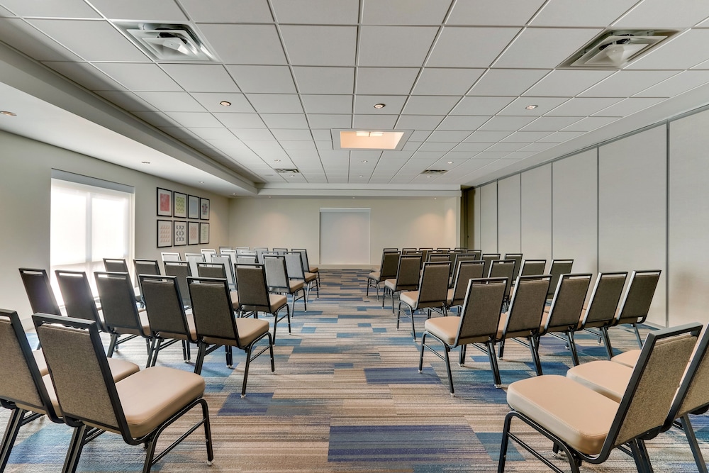 Holiday Inn Express & Suites Dawsonville by IHG - photo 69