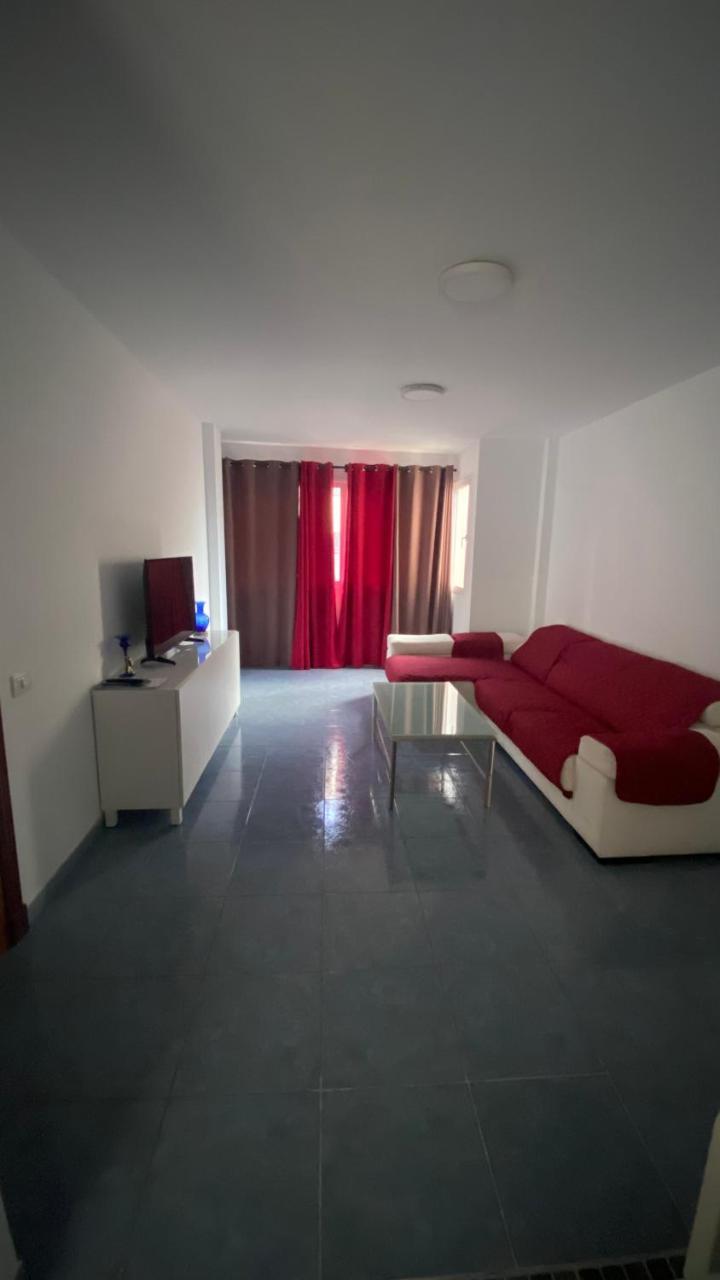 Apartamento Islas Malvinas 39 — 4-Star Luxury Hotel in Vecindario, Spain