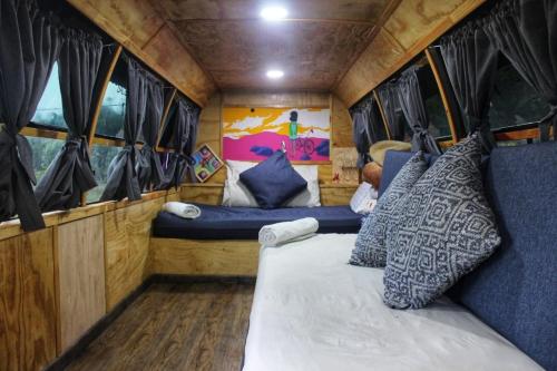 Bus completamente amoblado in Choachi, Colombia