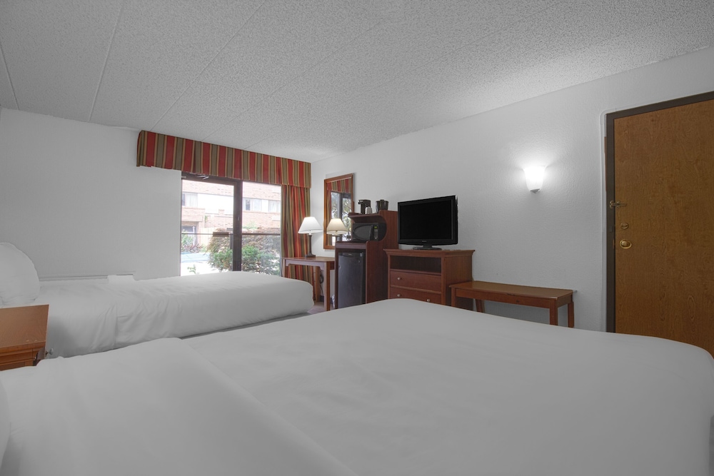 Tulsa Square Hotel Central I 44 By OYO - photo 31
