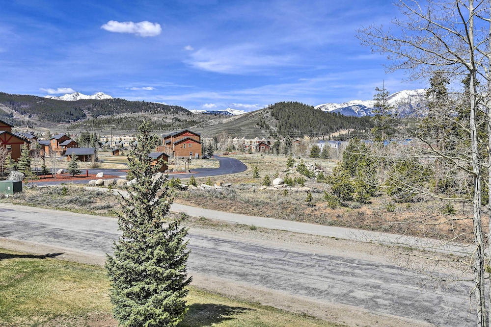 2 Mi to Keystone Resort: Dillon Condo w Deck - photo 14