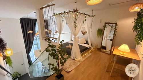 The Little Bali Romantic Room Eko Cheras — 4-Star Luxury Hotel in Kuala Lumpur, Malaysia
