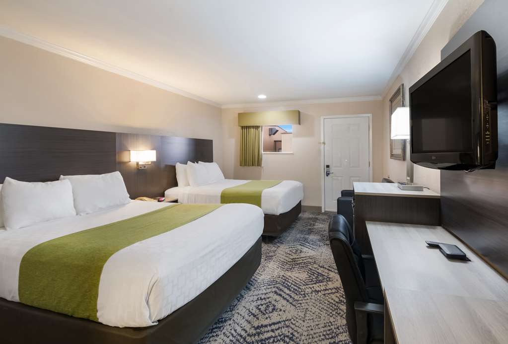 SureStay Hotel by Best Western Rockdale - photo 20