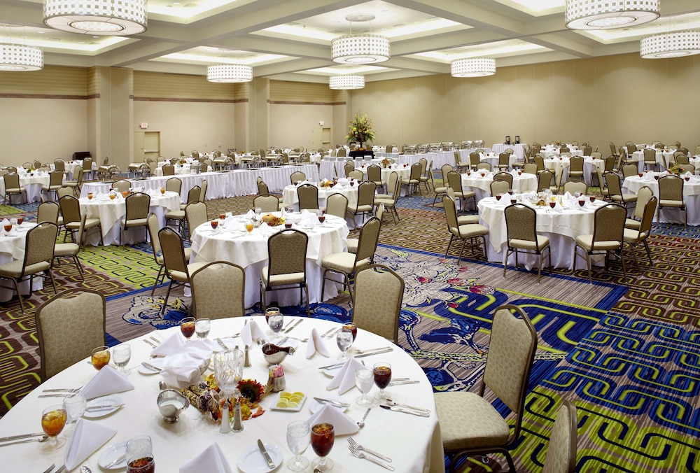 Hilton Garden Inn Texarkana - photo 15