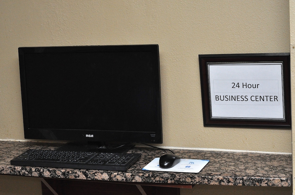Microtel Inn & Suites by Wyndham Lithonia Stone Mountain - photo 19