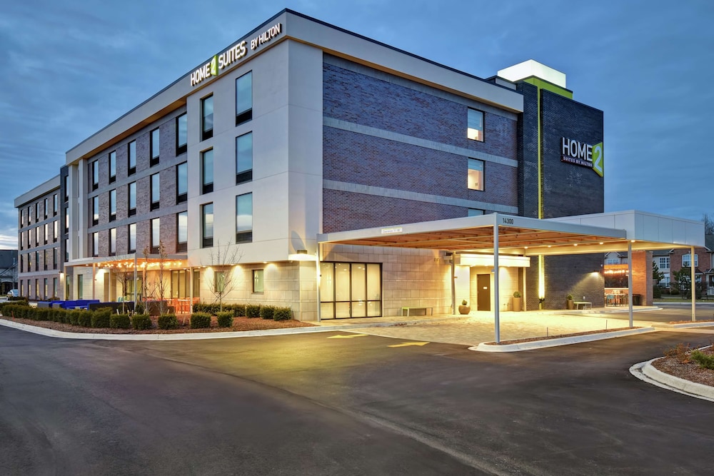 Home2 Suites by Hilton Taylor Detroit - photo 42