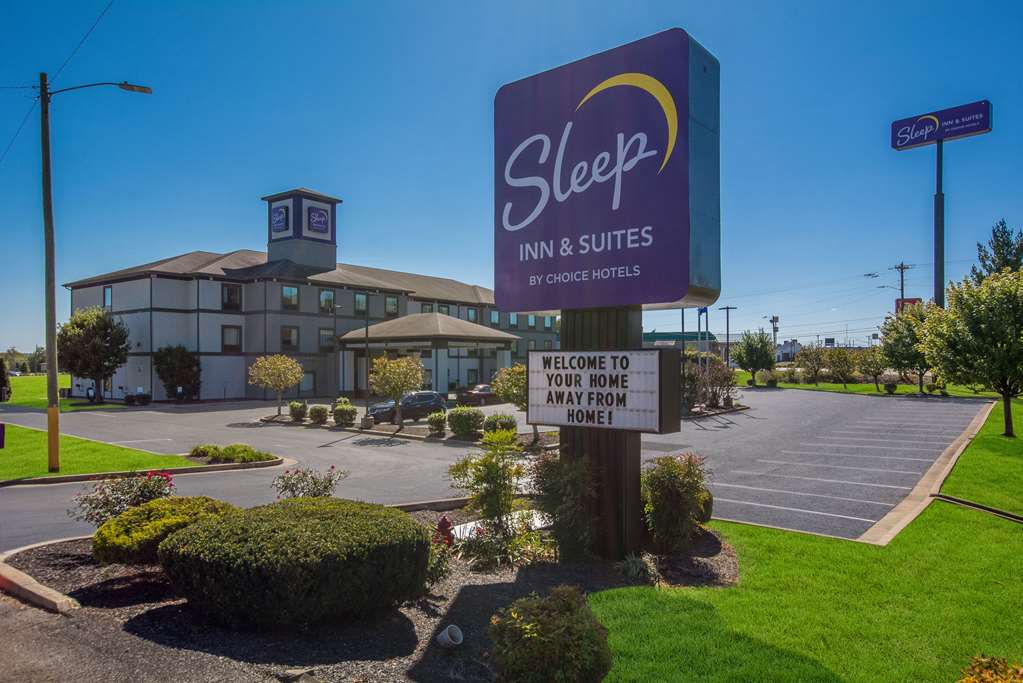 Sleep Inn & Suites Cave City in Cave City, United States