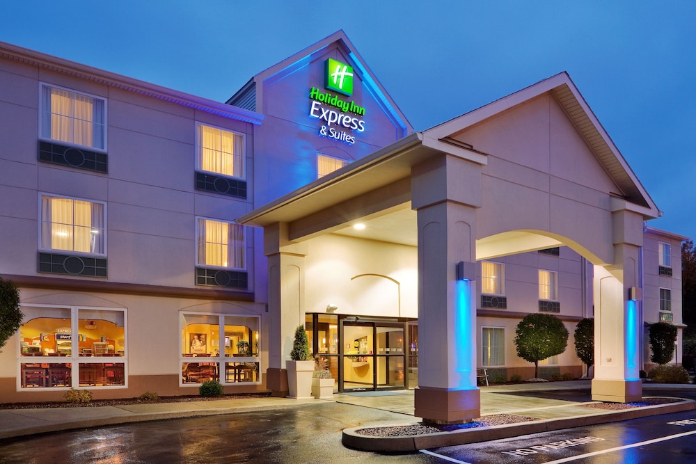 Holiday Inn Express & Suites Frackville By IHG pet-friendly hotel Frackville