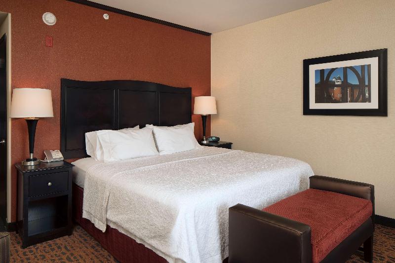 Hampton Inn Lewiston Auburn - photo 106