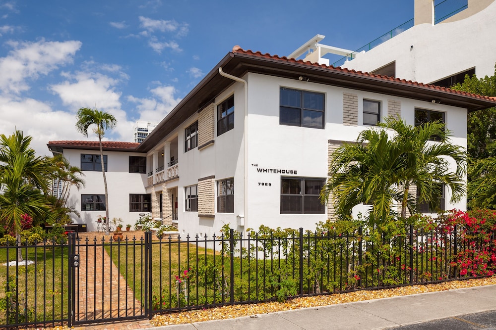 Miami Whitehouse — hotel in North Bay Village