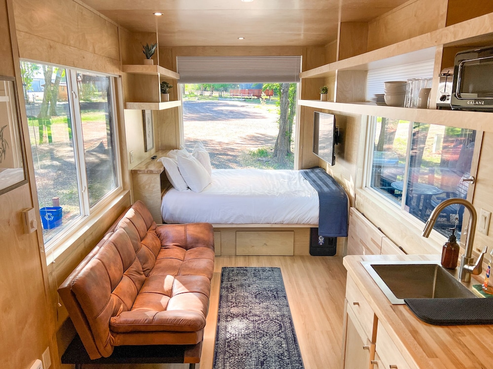 Cedar Creek Lodging & RV Park - photo 48