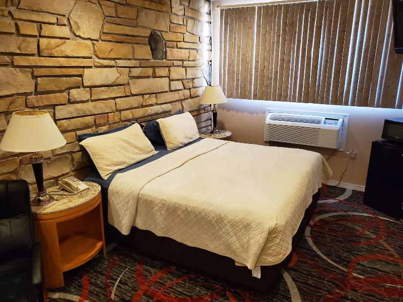 Jefferson Hills Motel - photo 4