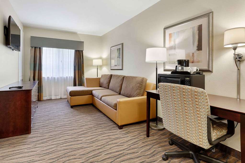Extended Stay America Premier Suites Lakeland I4 - photo 46