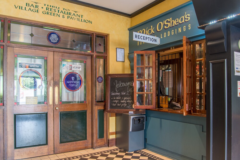 Mick O'Shea's — 4-Star Luxury Hotel in Hackham, Australia