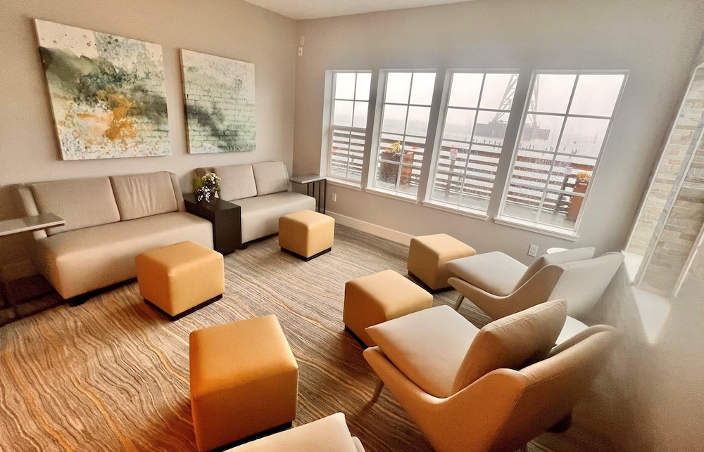 Cannery Pier Hotel & Spa - photo 78
