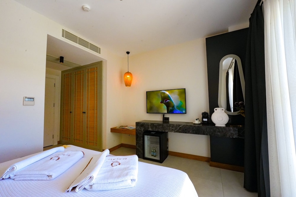 Q Alacati Otel — Cesme — photo 4