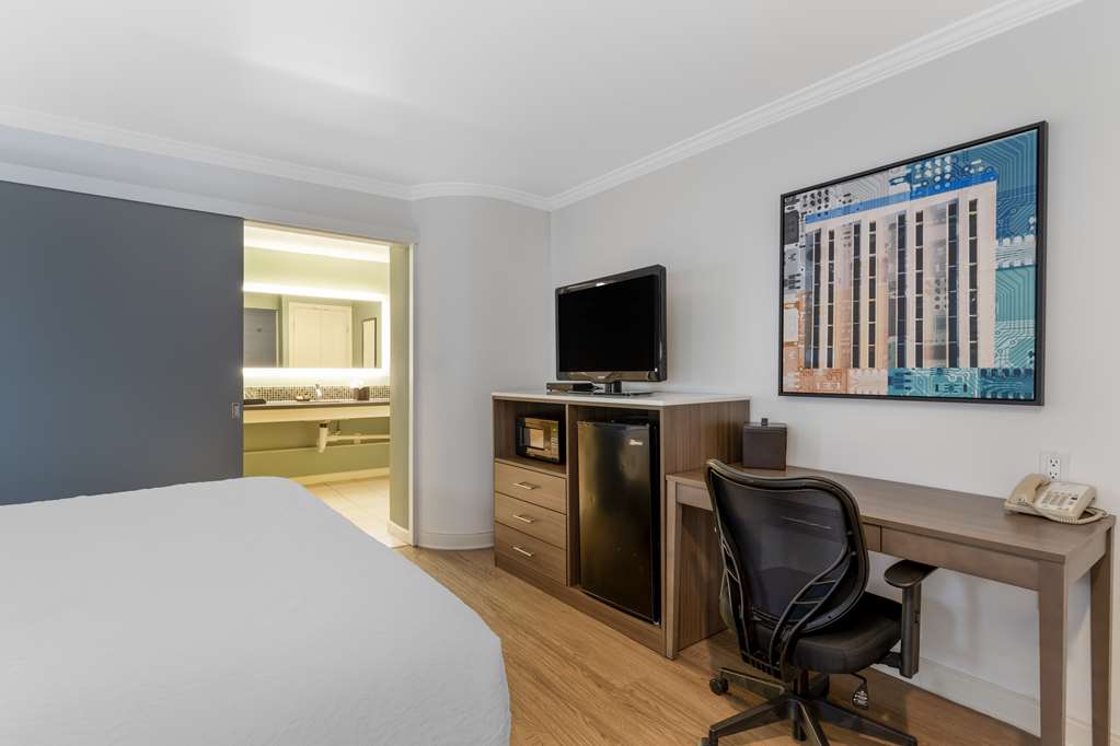 Best Western Plus Riviera - photo 26