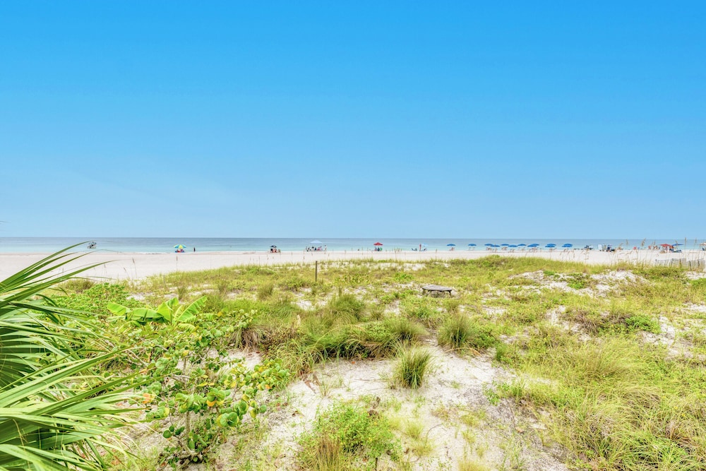 Anna Maria Island Beach Happy direct Beach Front 1br 1br - photo 29