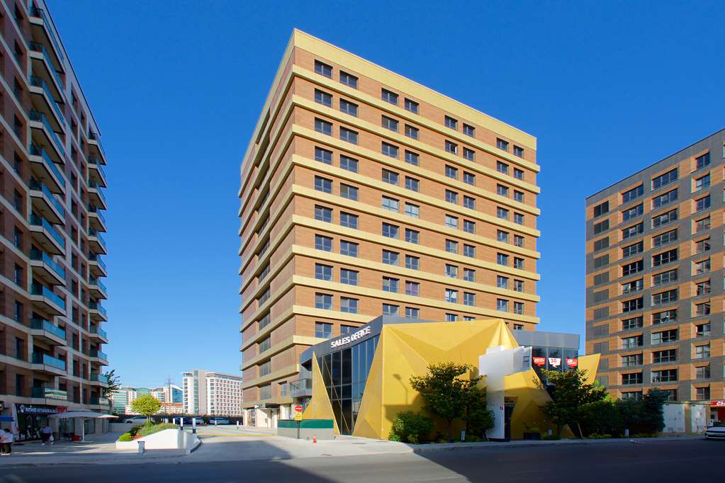 Best Western Plus Hotel & Residences Istanbul — 4-Star Luxury Hotel in Istanbul, Turkey