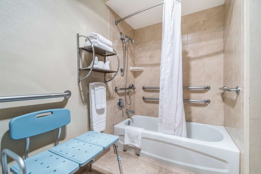 Red Lion Inn & Suites Vancouver - photo 28