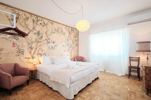 Basilica San Paolo Luxurious penthouse with Wi Fi — 4-Star Luxury Hotel in Rome, Italy