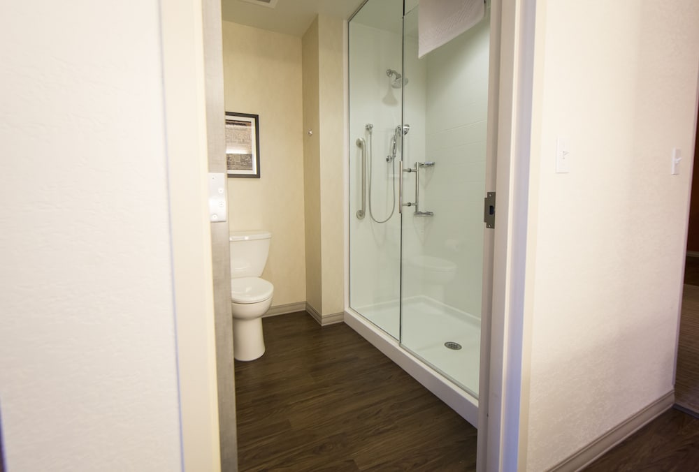 Residence Inn by Marriott Boston Downtown Seaport - photo 43