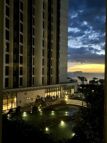 The Shore Partial Seaview — 4-Star Luxury Hotel in Kota Kinabalu, Malaysia