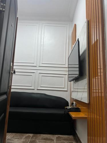 J Gibson Hotel — Lagos — photo 3