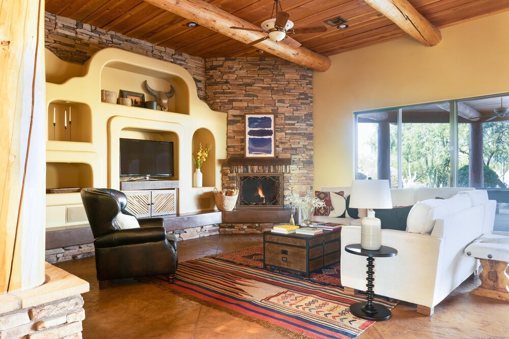 Westland by Avantstay Desert Oasis w Mountain View Pool & Basketball Court Scottsdale - photo 14