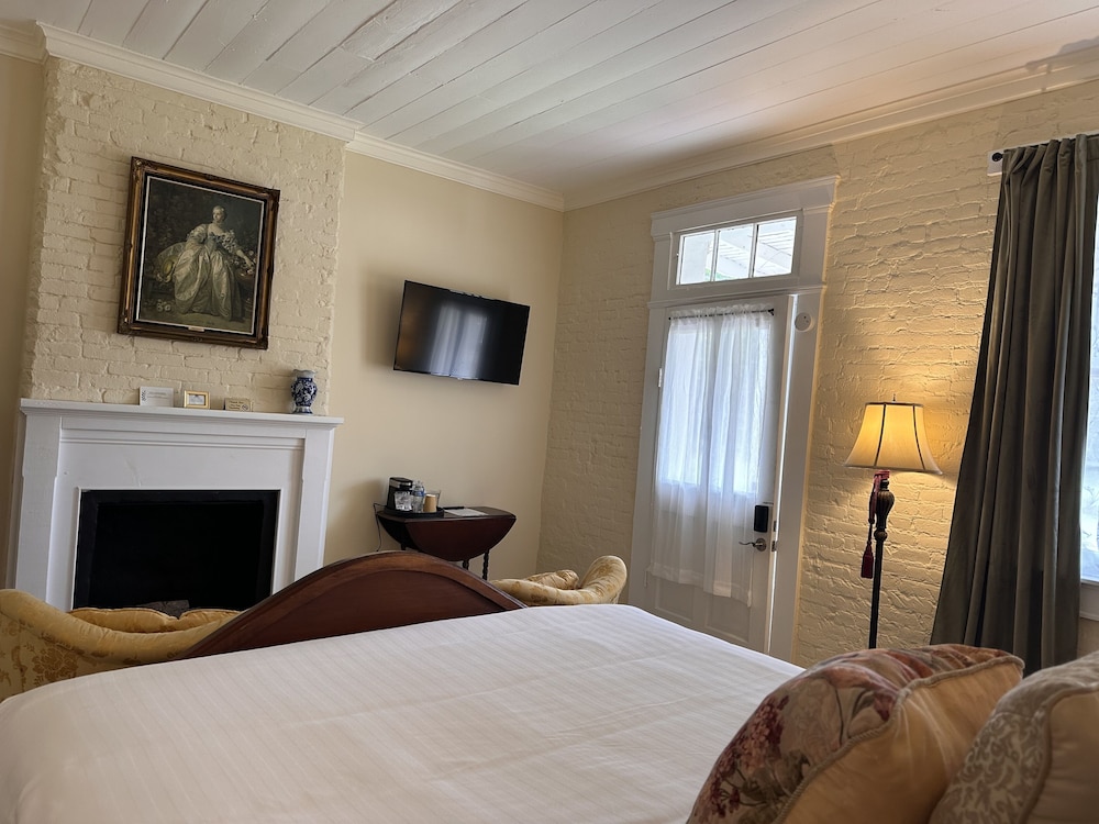 The Inn at Cedar Grove - photo 39