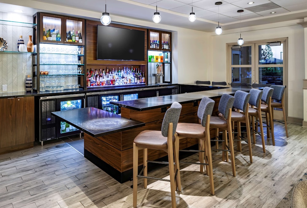 Hilton Garden Inn San Diego Rancho Bernardo - photo 36