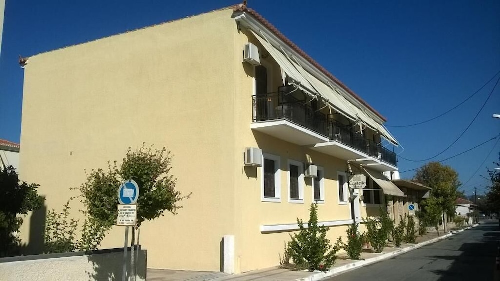 Hotel Castello - carbon neutral hotel in Methoni