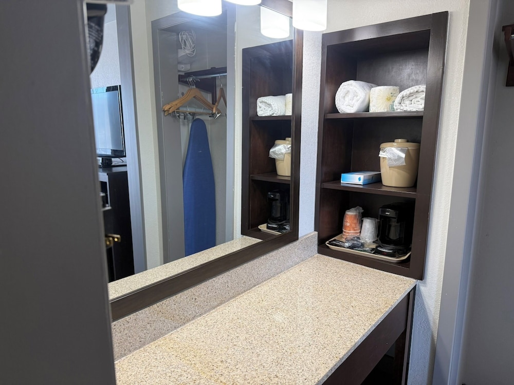Sonesta Essential Rapid City - photo 19