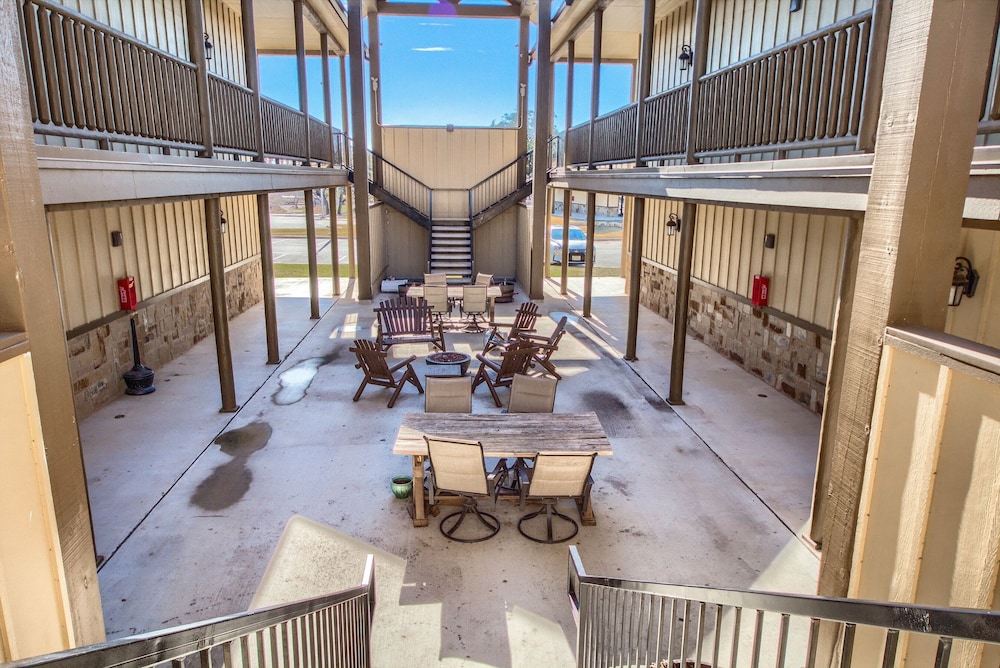 Old Mills Resort OM A1 2 Bedroom Condo by Redawning - photo 8