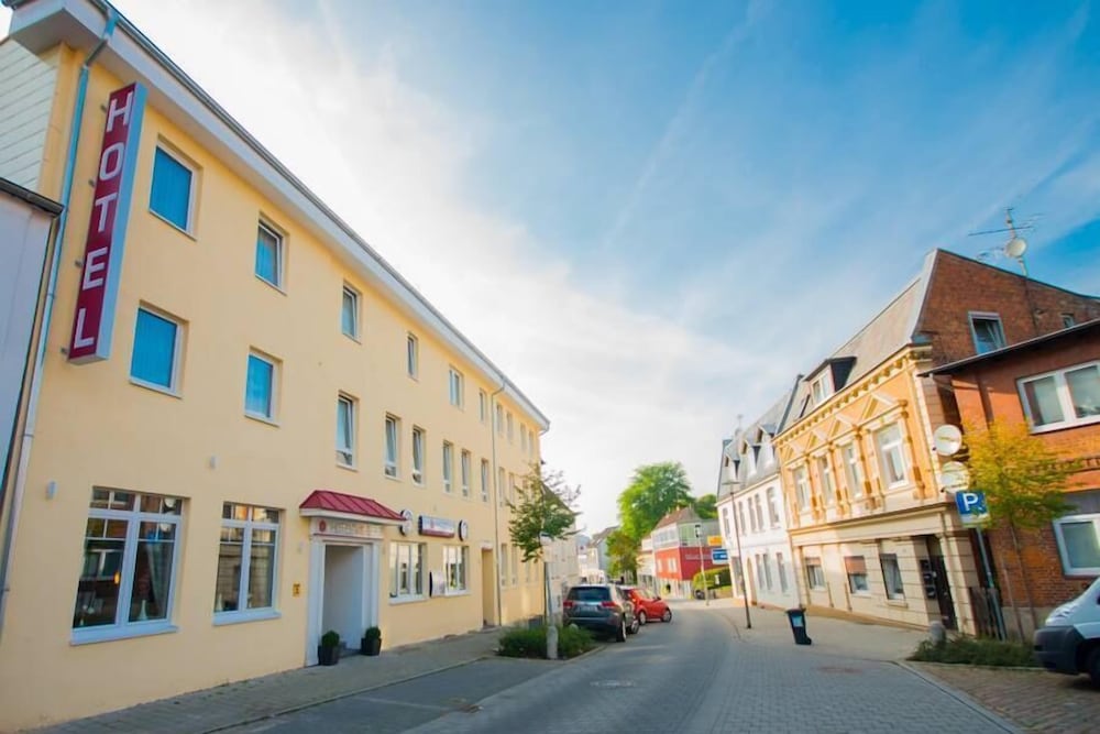 Hotel Wiggers — hotel in Bad Oldesloe