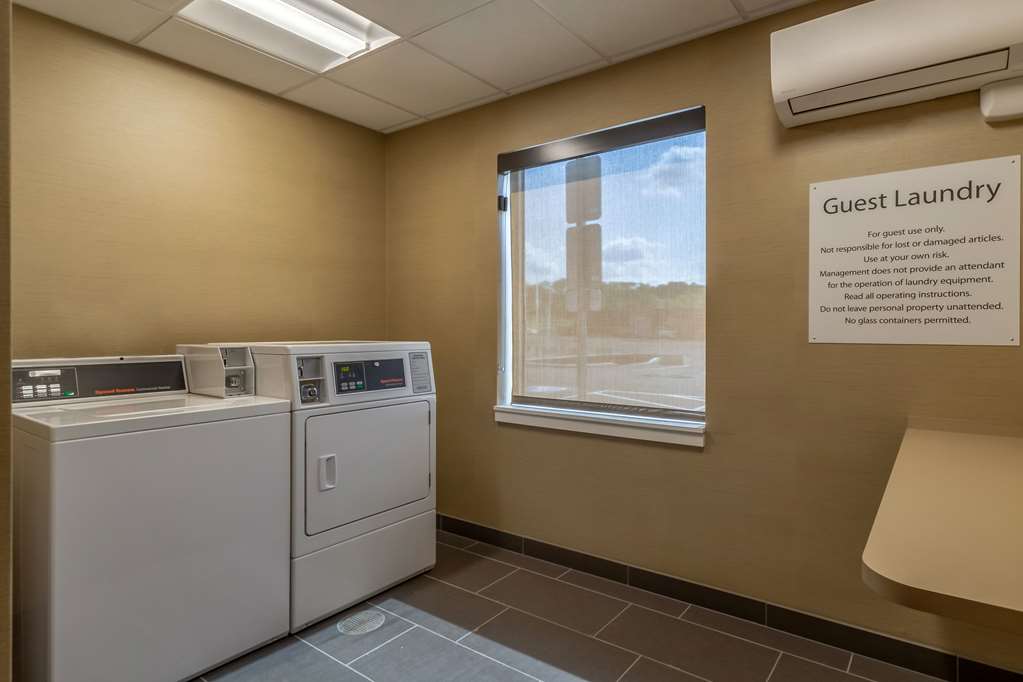 Comfort Inn & Suites Harrisburg Airport Hershey South - photo 34