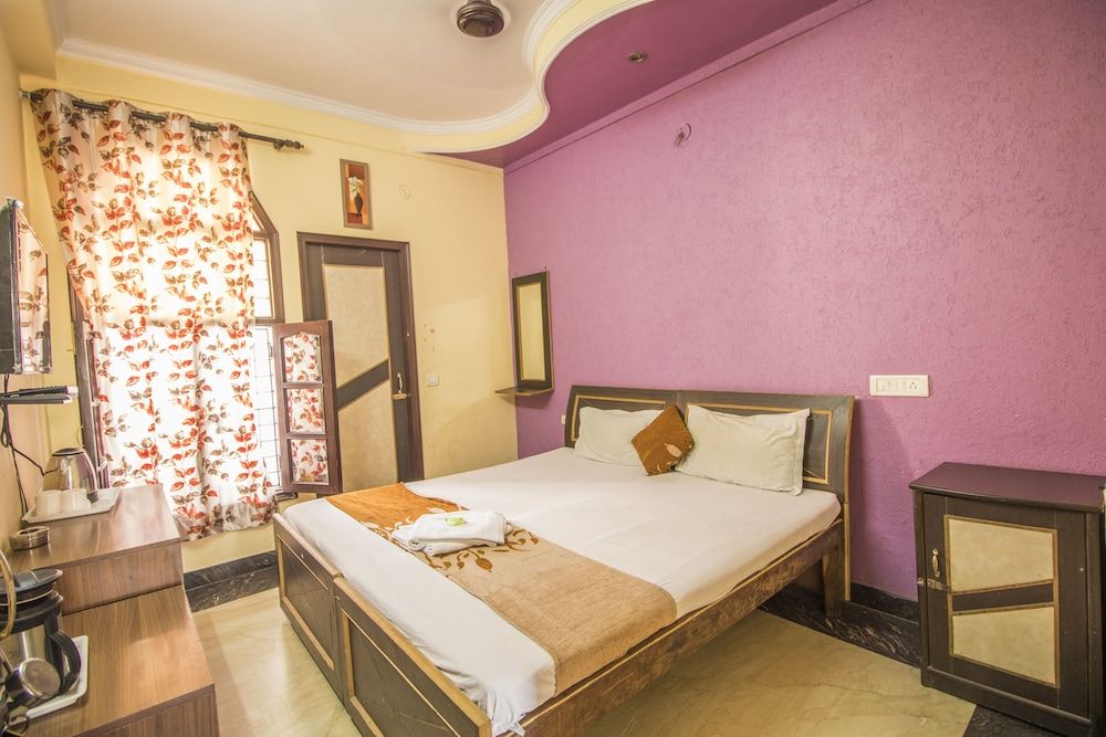 Hotel Bajaj Inn - last minute hotel in Dehra Dun