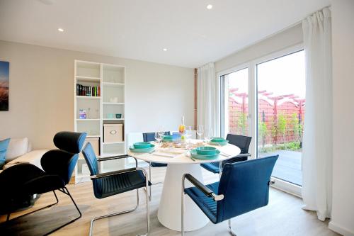 Lindenallee 4 Appartement Meerverliebt — 4-Star Luxury Hotel in Scharbeutz, Germany