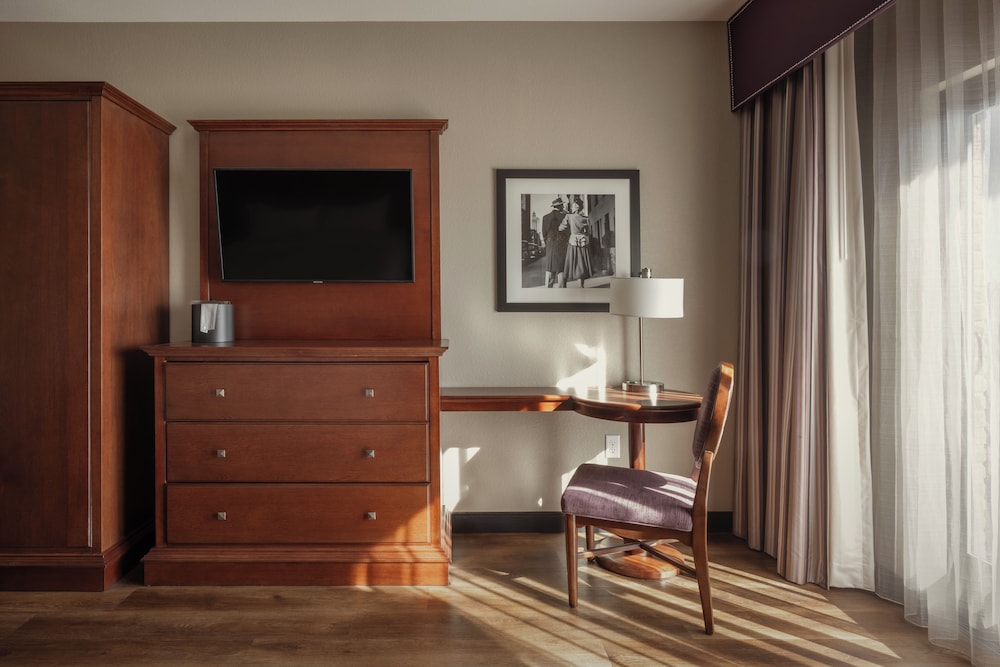 The Parker Hotel - photo 9