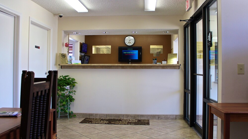 Carom Inn Denham Springs BatonRouge - photo 2