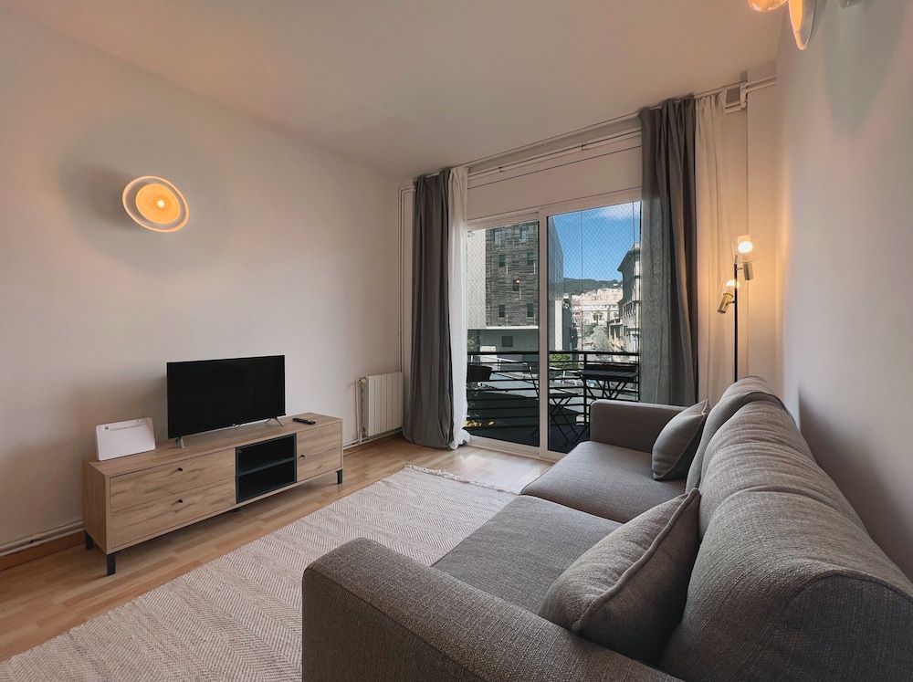 Stay U nique Apartment General Mitre — 4-Star Luxury Hotel in Barcelona, Spain