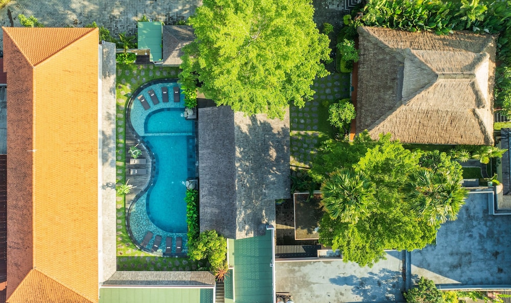 Puri Andong Villa — 4-Star Luxury Hotel in Ubud, Indonesia