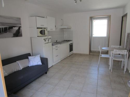 maisonnette avec jardin proche du Mont Saint Michel in Pontorson, France