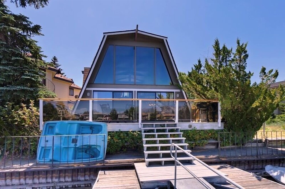 410 Wedeln Court — South Lake Tahoe
