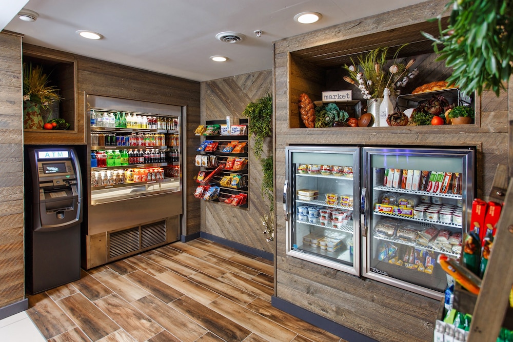 DoubleTree by Hilton Neenah - photo 39