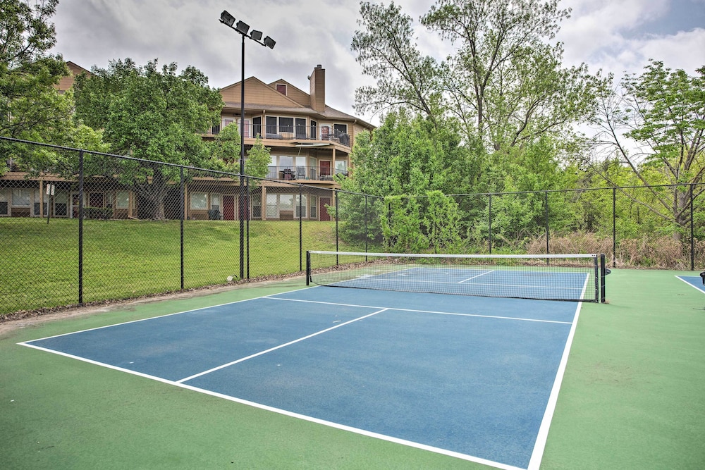 Resort Condo in Pottsboro with Lake Texoma Access - photo 20
